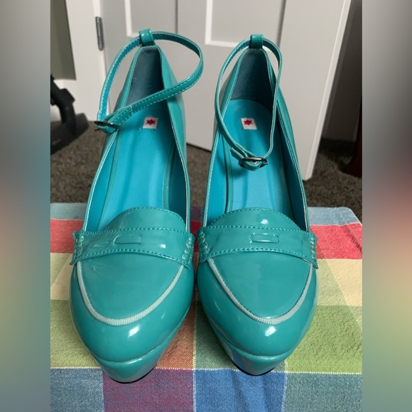 Retro Pin Up teal high heels size 8 brand new retro glam - Picture 2 of 4